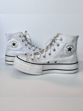 CONVERSE Chuck Taylor All Star High Top Platform White Sneakers Women’s Size 6
